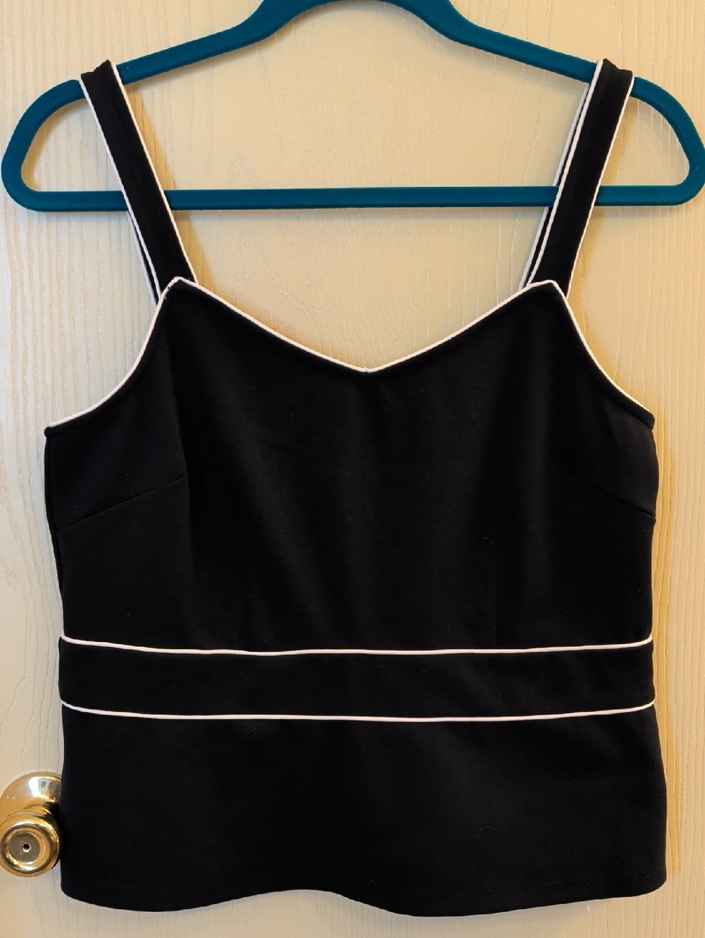 Ann Taylor Classic Black Stretch Crop Tank Top White Piping Petite Large